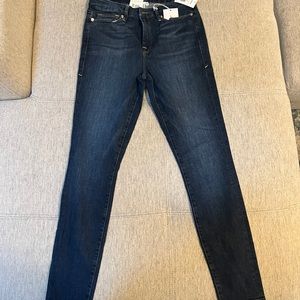 NEVER WORN Good American Good Legs High Rise Skinny Jeans
